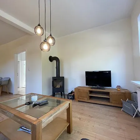 Holiday home Altes Waldarbeitergehoeft *